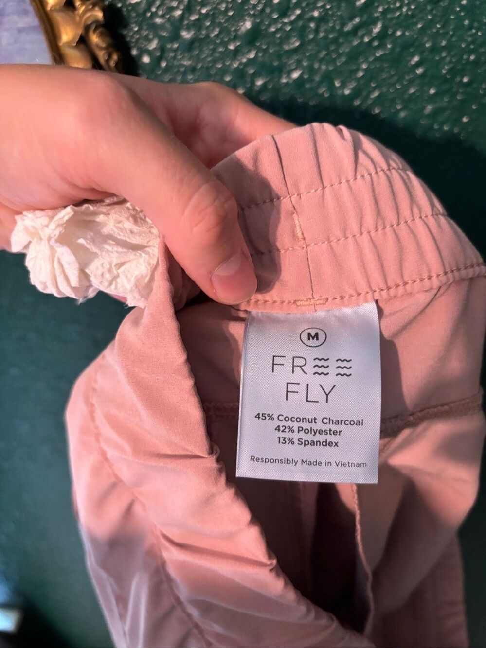 FREE FLY PINK WOMENS SHORTS SIZE MEDIUM - Picture 3 of 4